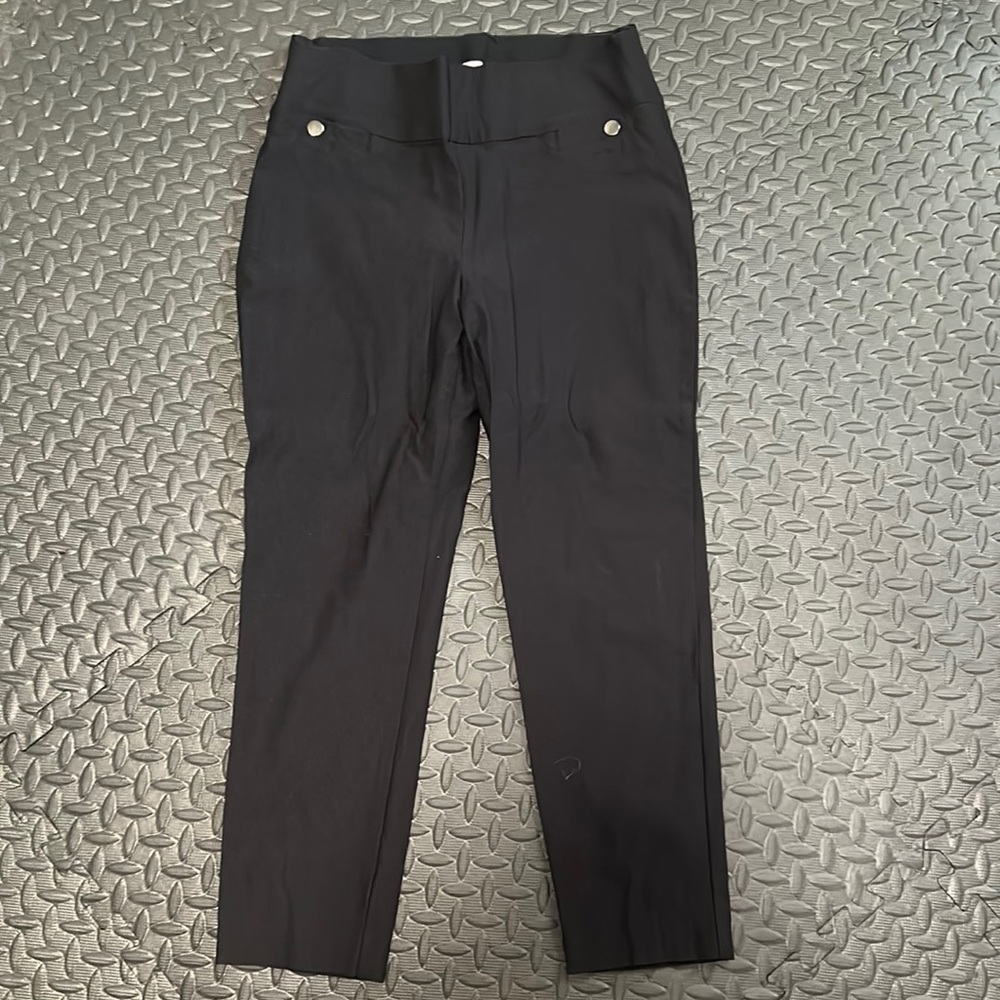Stretchy skinny leg dress pants